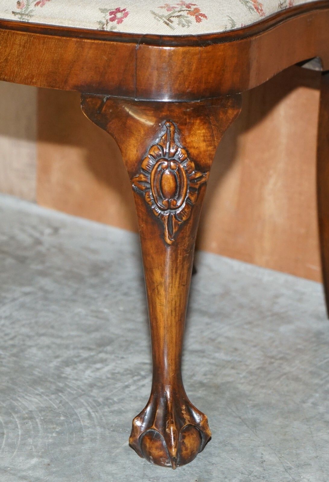 Six Victorian 1880 Walnut Shepherds Crook Dining Chairs With Claw & Ball Feet photo 2750.0