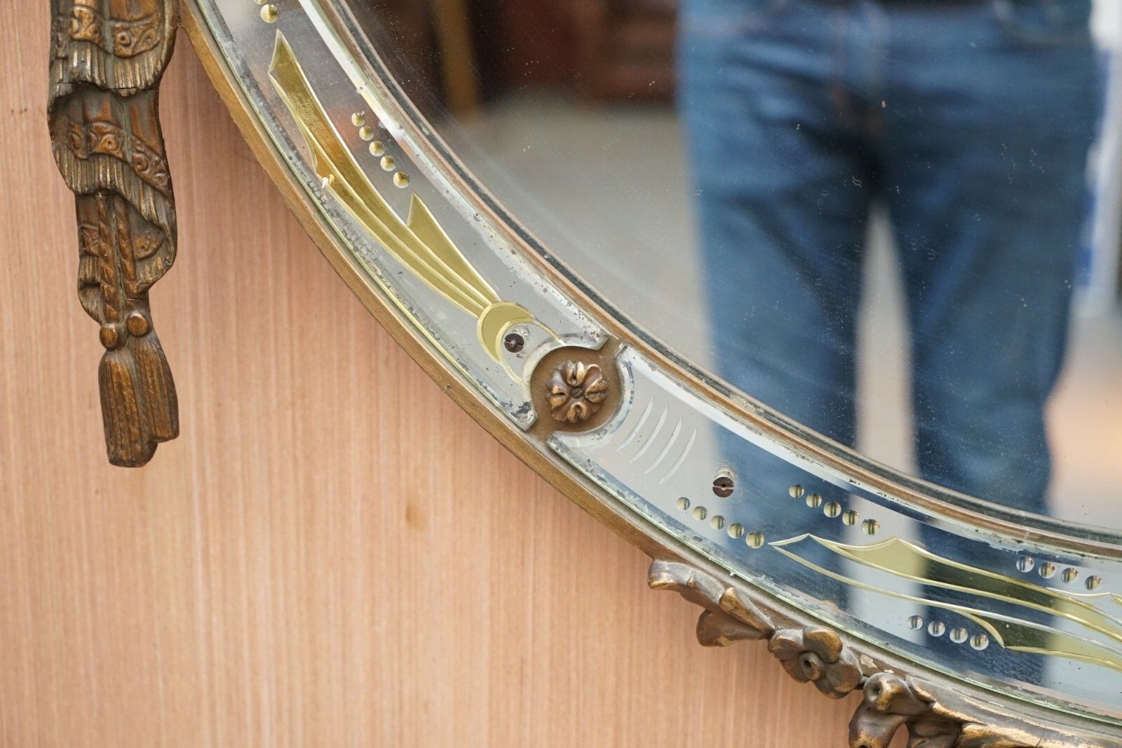 2750.0 Rare Large Late 19th Century Giltwood Mirror French Shield Shape Acanthus Detail photo