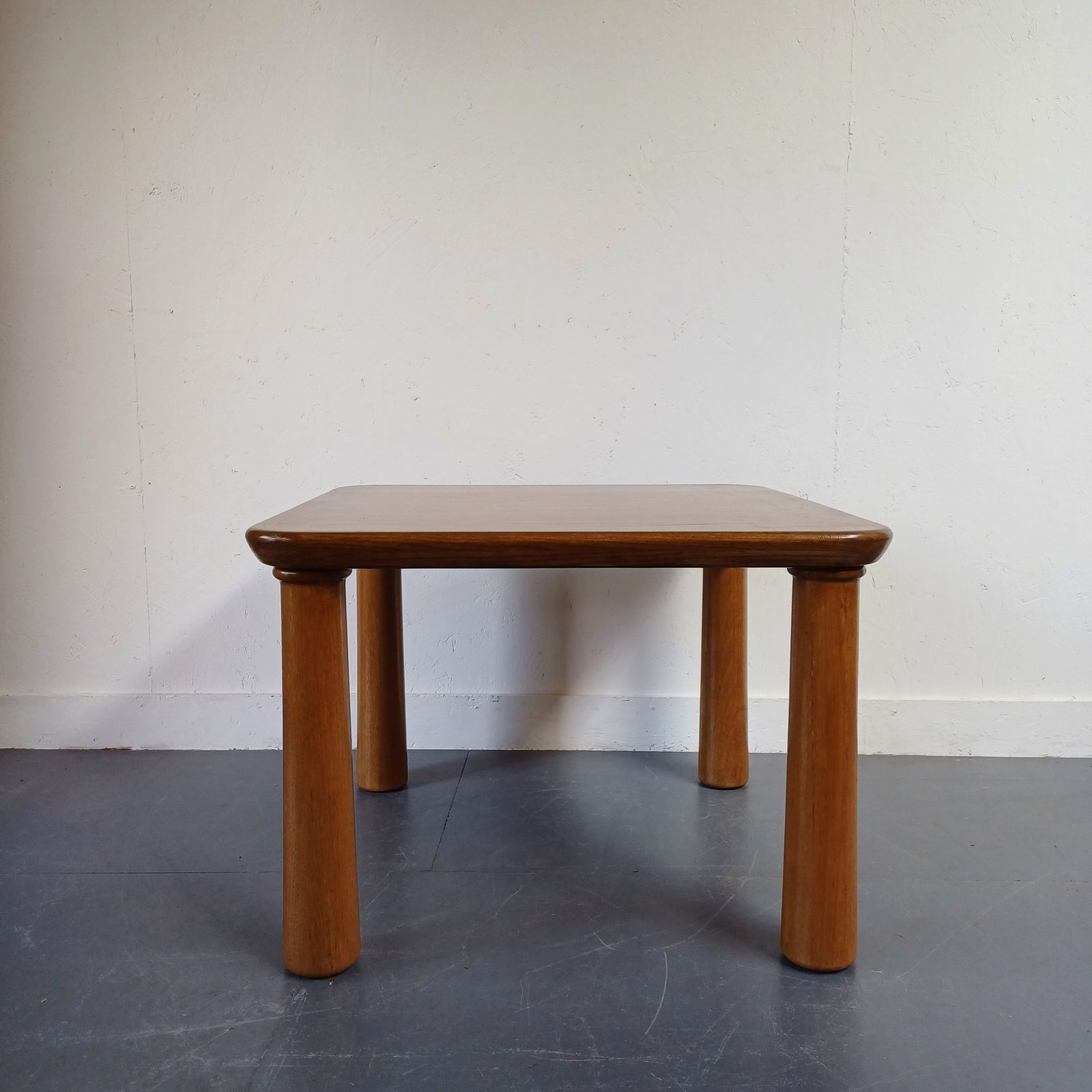 1980s Square Coffee Table With Tapering Legs And Curved Edges photo vintage