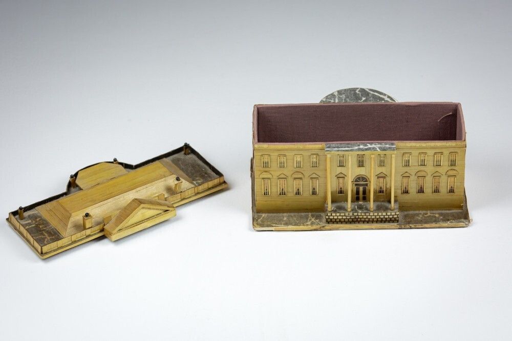 Fine Late 19th Century Strawwork Model Of Clarendon House, Piccadily, London photo buy