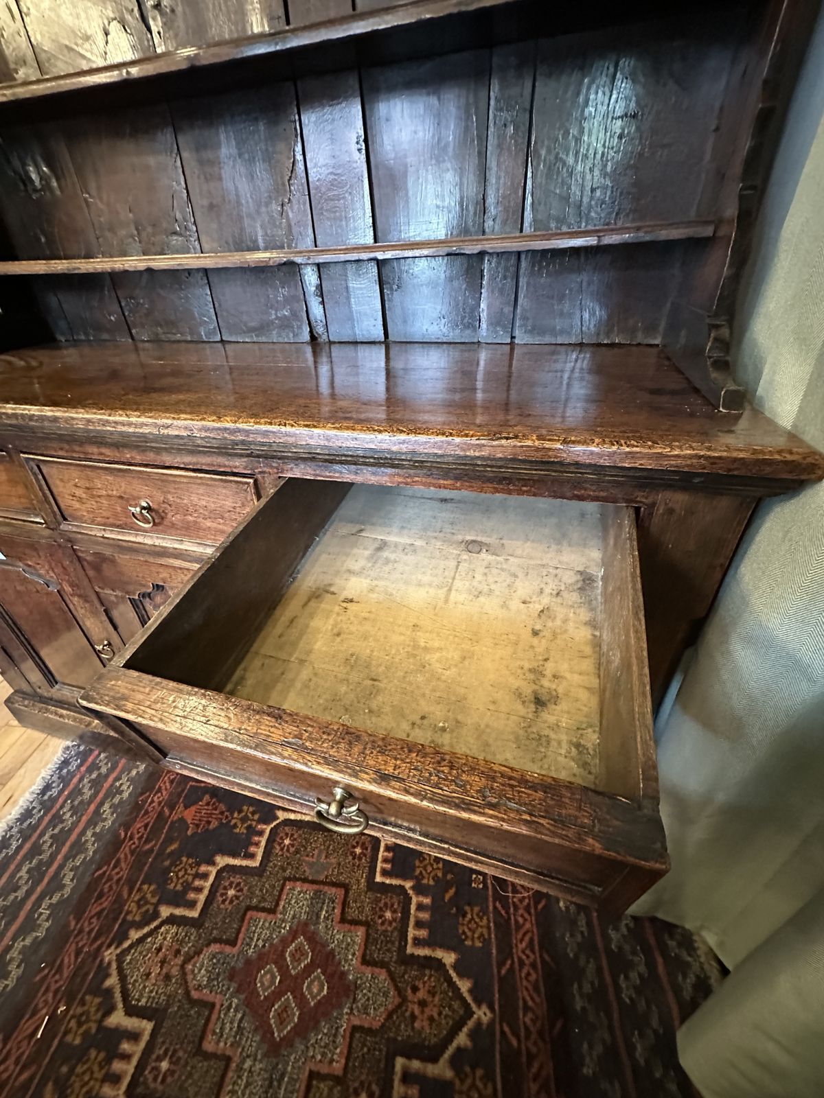 Georgian Solid Oak Dresser 18th Century In Great Condition photo vinterior