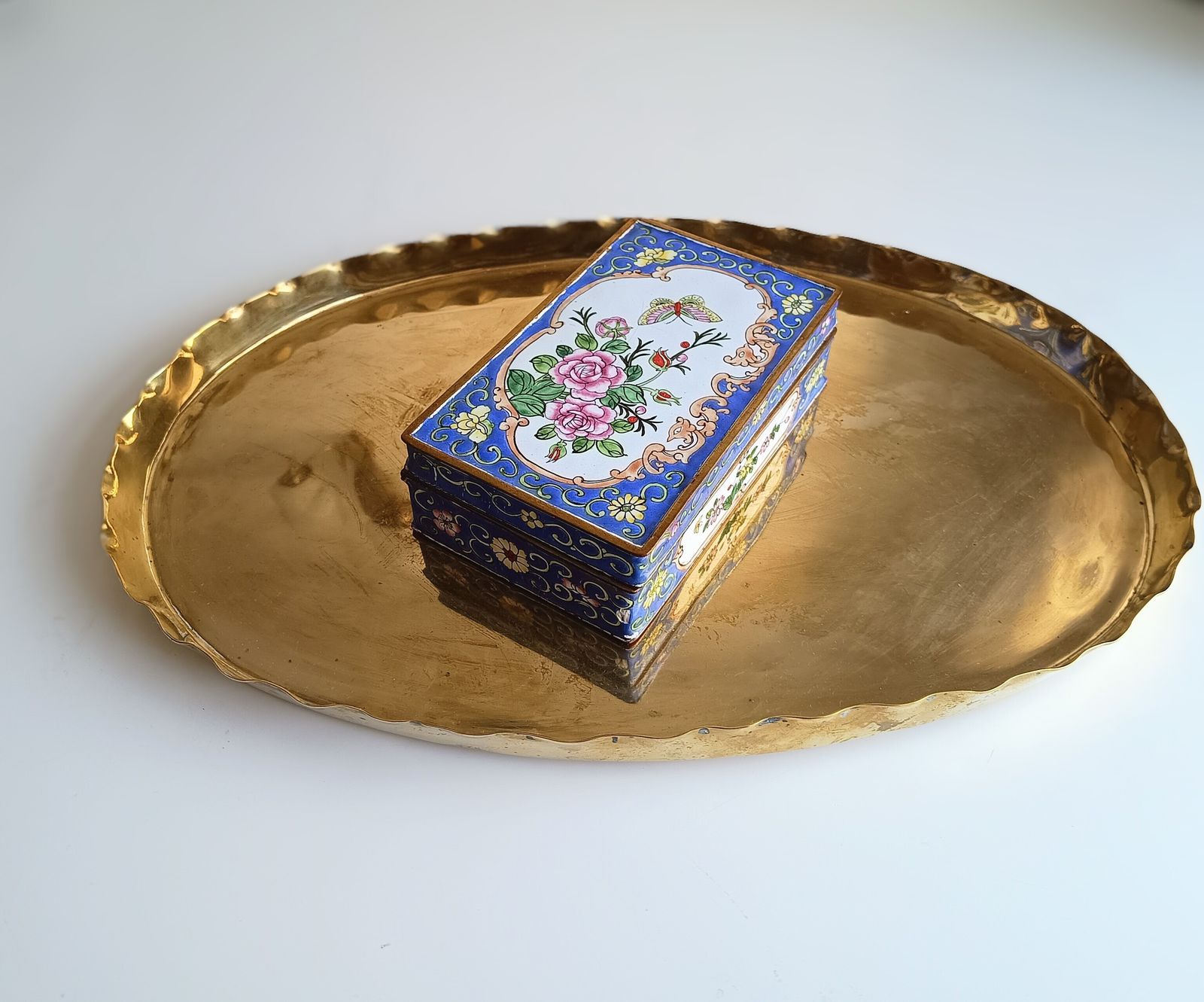 Early 20th Century Chinese Republic Export Canton Enamel Jewellery Or Stationery Box, Hand Painted Vitrious Enamel With Flowers And Butterflies photo 125.0
