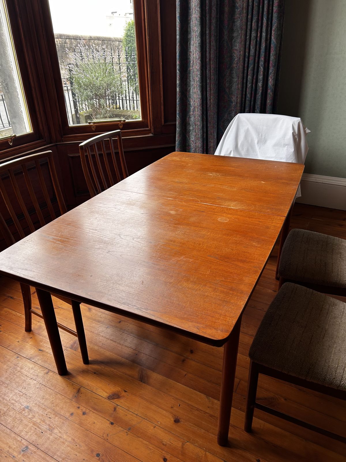McIntosh T3 Extending Dining Table And 6 Chairs photo Furniture