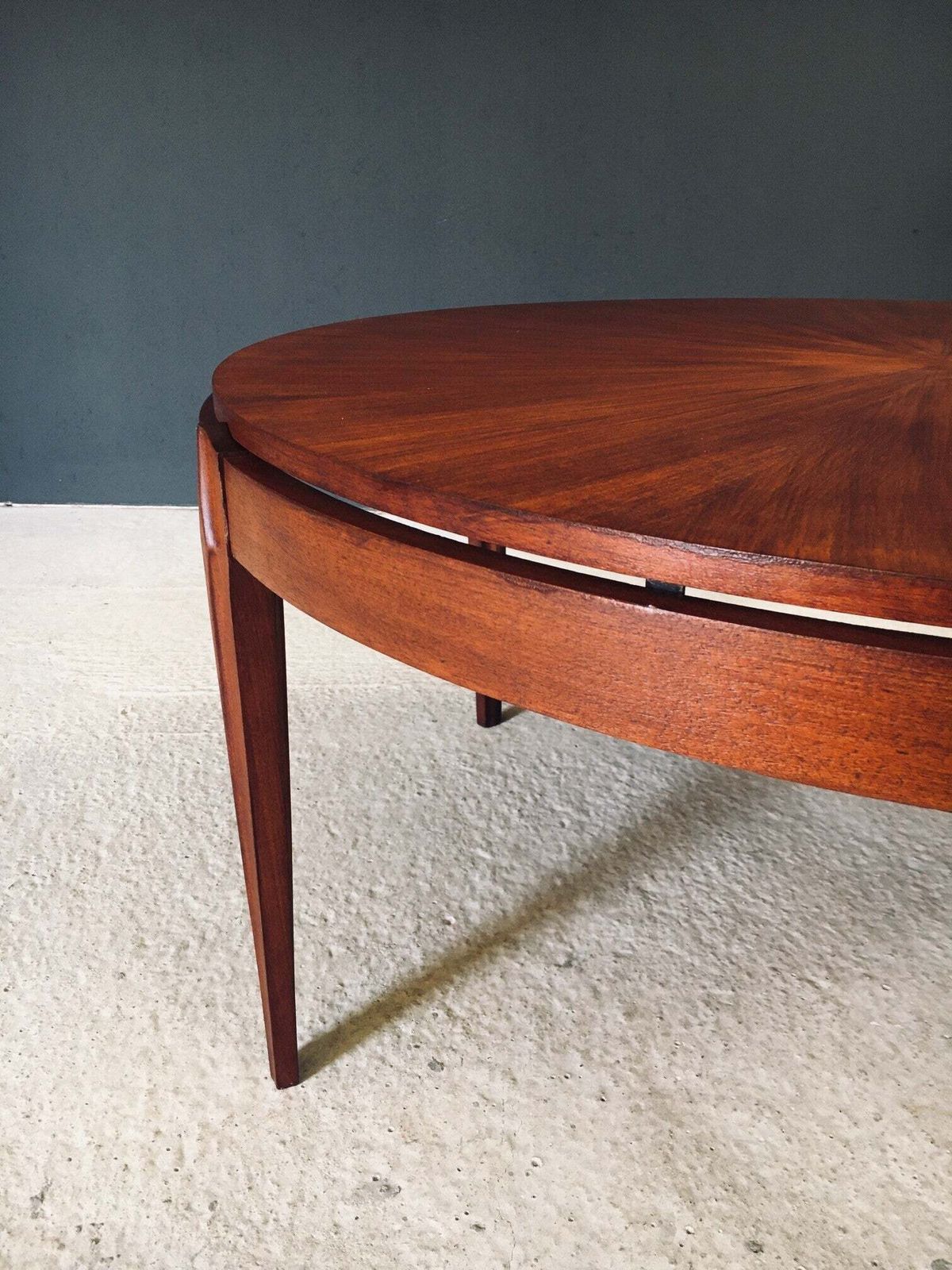 photo vinterior Mid Century Modern Scandinavische Design Teakhouten Salontafel – Jaren 1960
