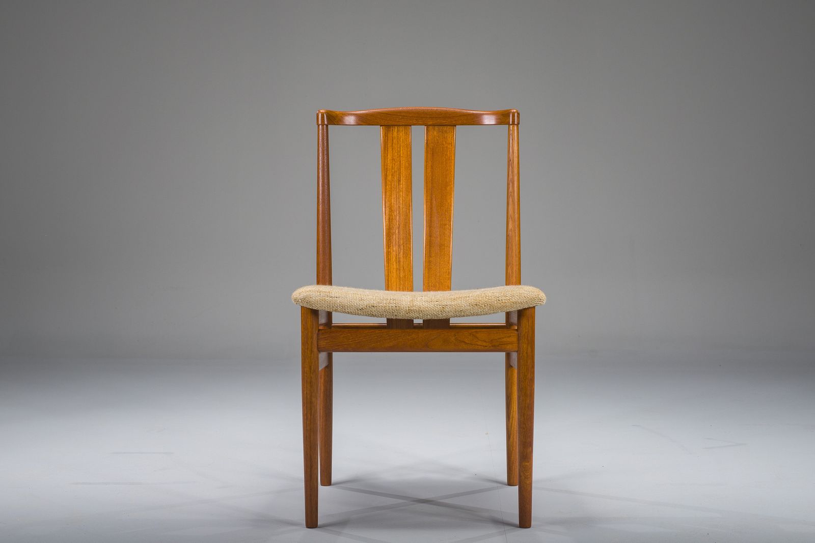 Mid Century Modern Danish Teak Dining Chair By Henning Sørensen For Vamdrup Stolefabrik, 1960s photo vintage