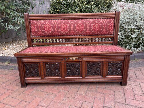 Gillows & Co Arts & Crafts Walnut Hall Settle