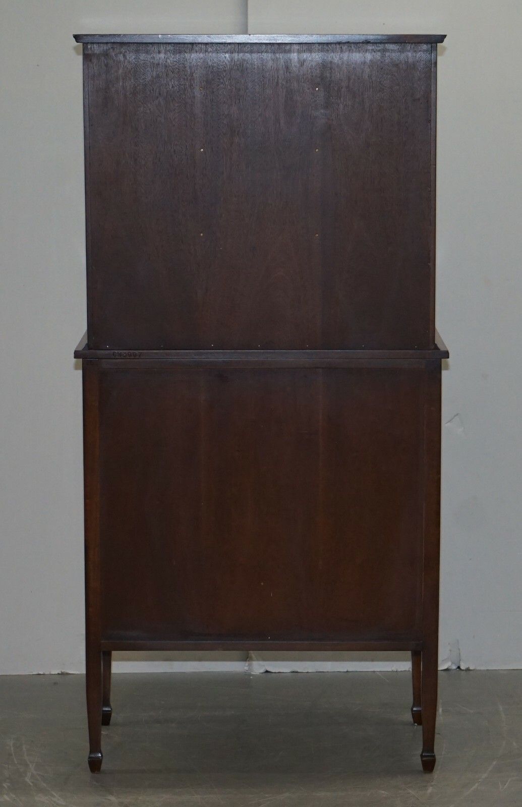 photo furniture Beautiful Very Fine Sheratin Revival Flamed Mahogany & Satinwood Drinks Cabinet