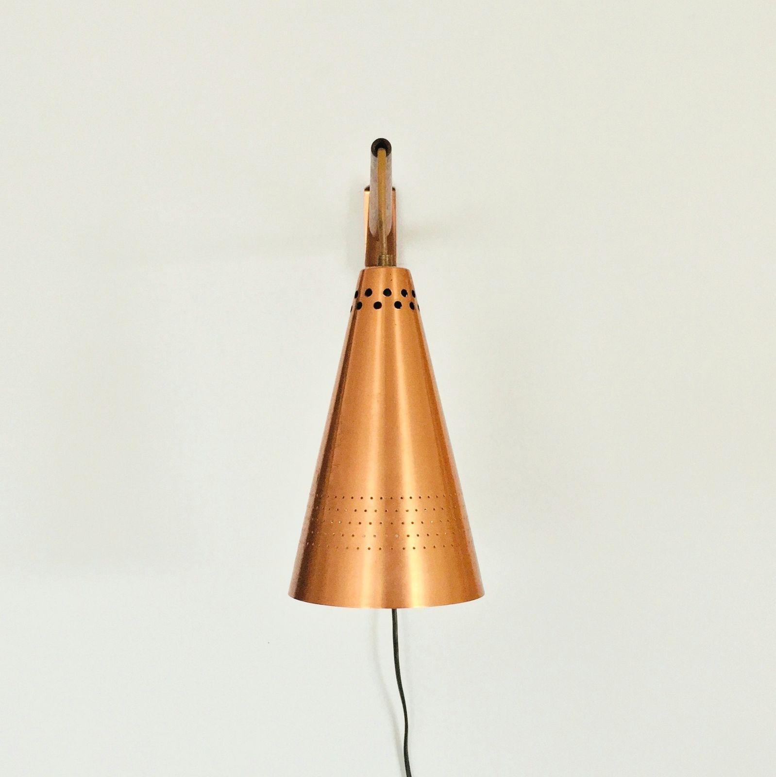 Mid Century Scandinavische Draaibare Wandlamp Van Hans Agne Jakobsson, Zweden, Jaren 1960 photo for sale