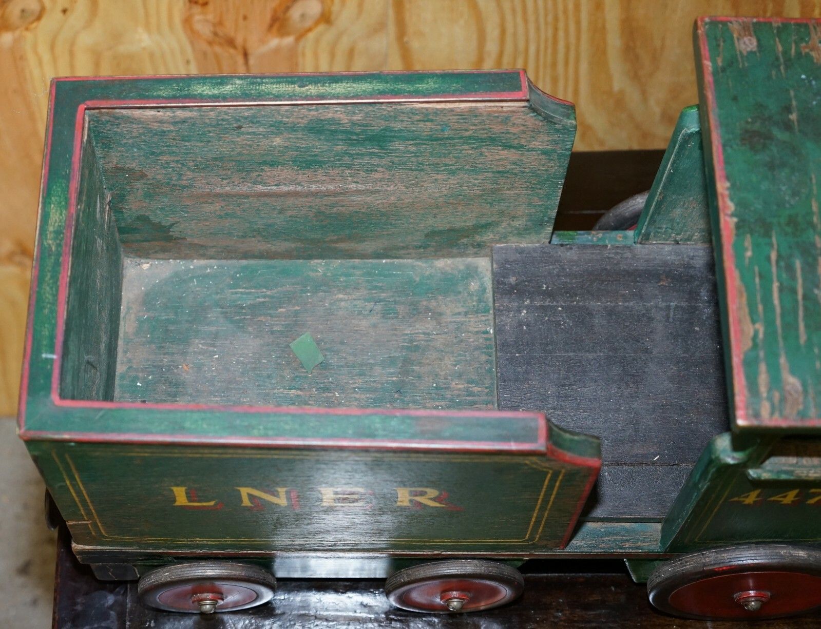 Christie's 1910 Scratch Built Child's Pull Along Flying Scotsman Lner 4472 Train photo buy