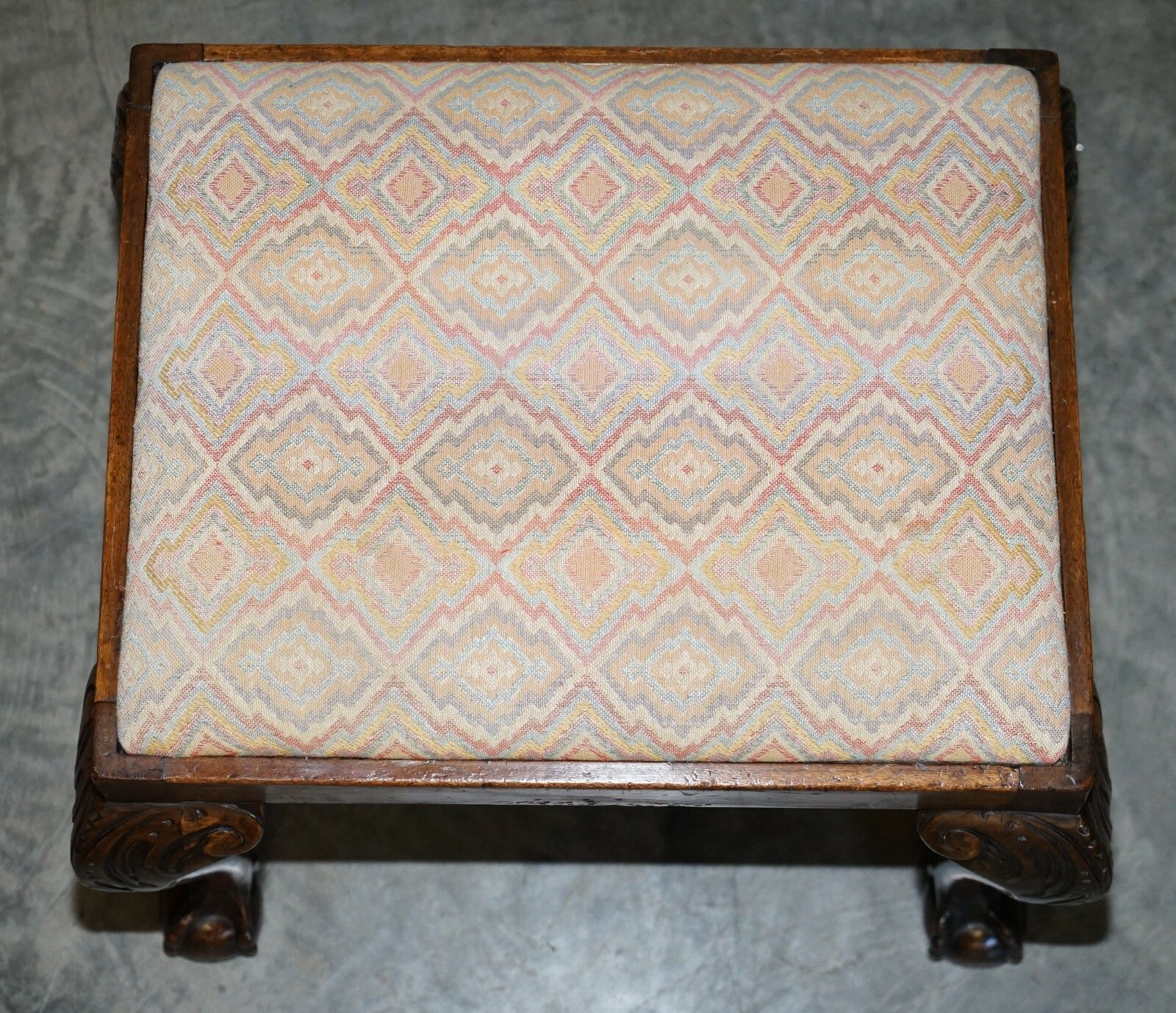 1 Of 2 18th Century Circa 1780 Georgian Claw & Ball Carved Walnut Stools photo Furniture