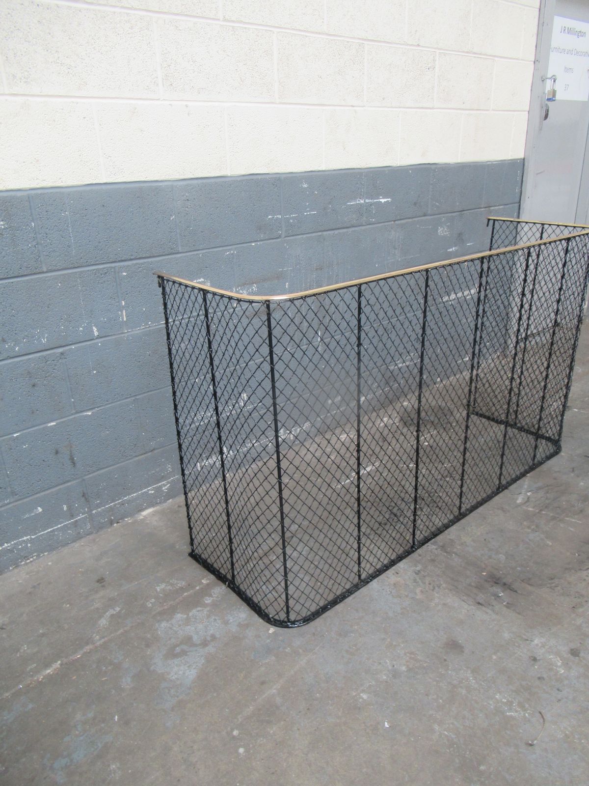 Late Victorian  Large   Brass And Wire Mesh   Fire Guard. photo furniture
