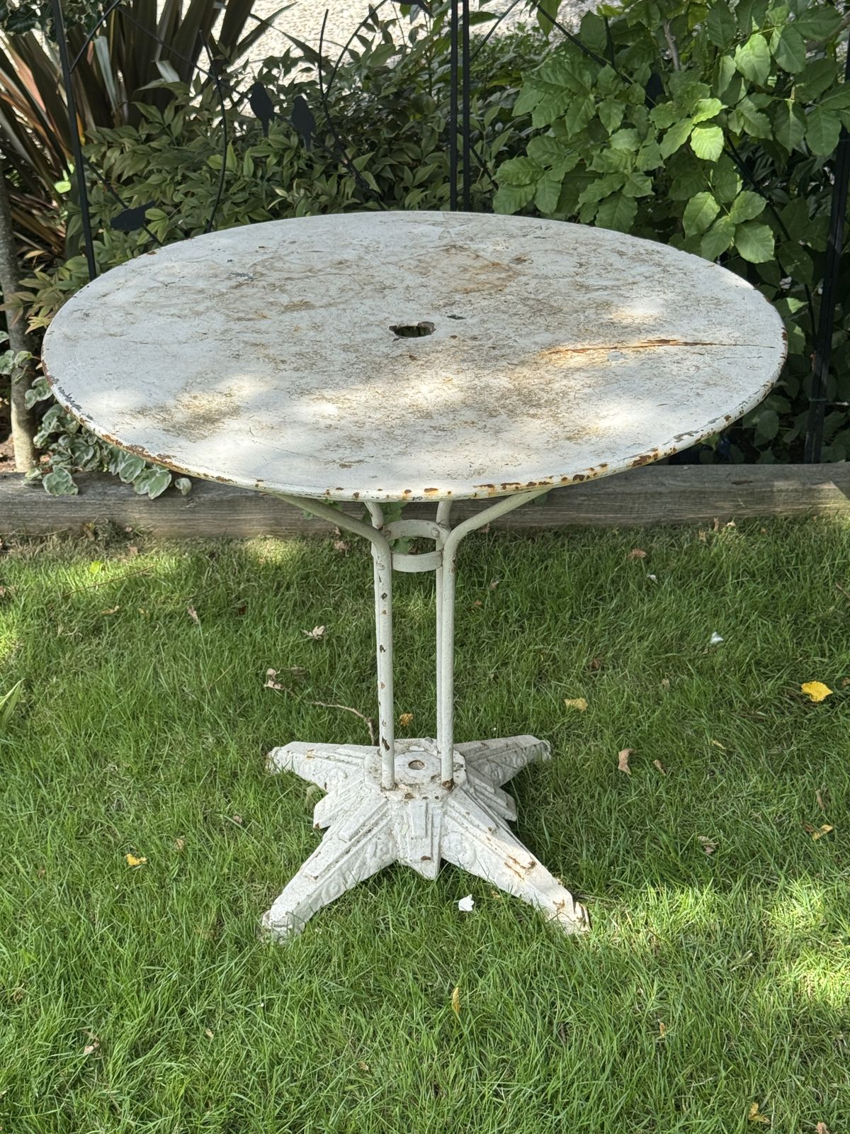 Art Deco Bistro Table From Louis Vuitton photo furniture