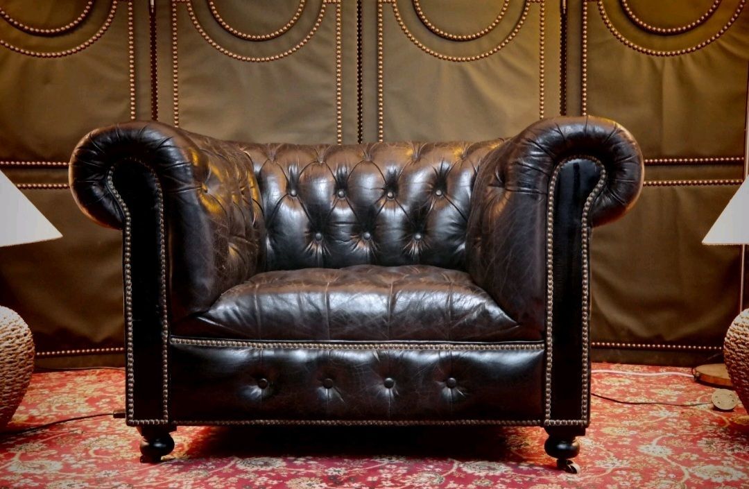 photo for sale Super Timothy Oulton Halo Westminster Button Leather Armchair Vegabond Black