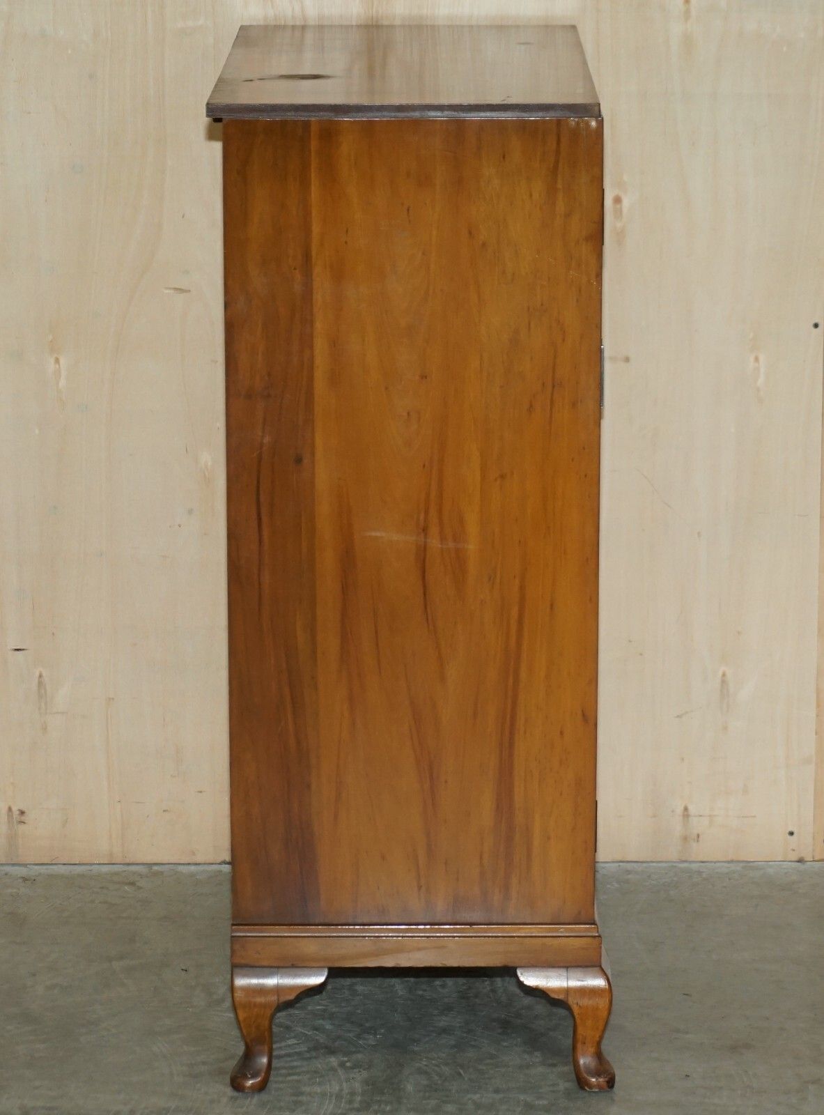 Fine Antique Art Deco Waring & Gillow Burr Walnut Housekeepers Linen Cupboard photo vintage