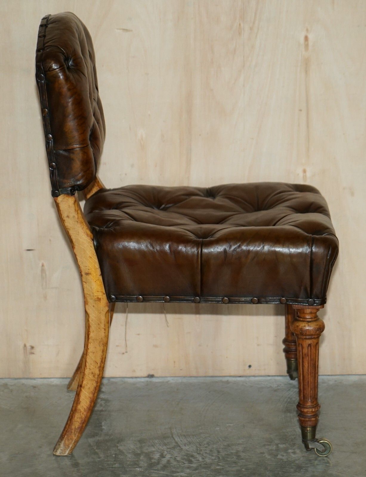 photo furniture Antique Regency 1820 Brown Leather Pollard Oak Chesterfield Office Desk Chair