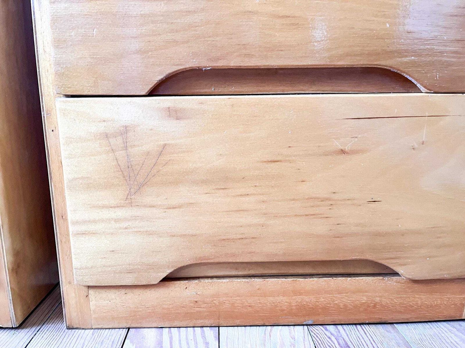A Pair Of Mid Century Plywood Bedside Tables photo vinterior