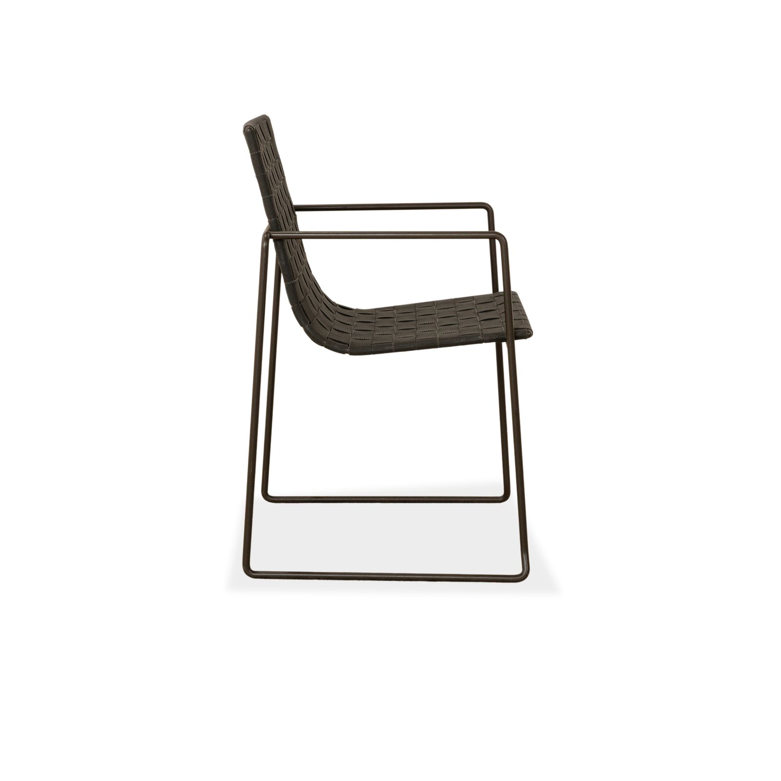 photo furniture Lot de 6 chaises Andreu World Trenza en métal, noir et brun foncé, usage extérieur