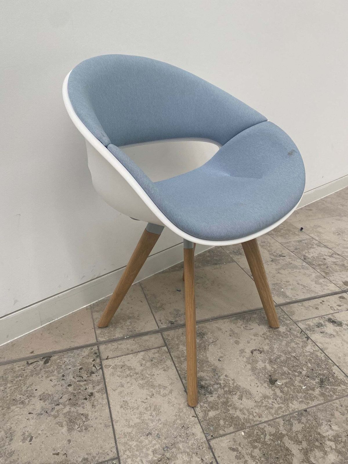 Used Kusch & Co Volpino 8240 Reception/Breakout/Arm Chair In Pale Blue & White (1 X Pair Of ) photo for sale