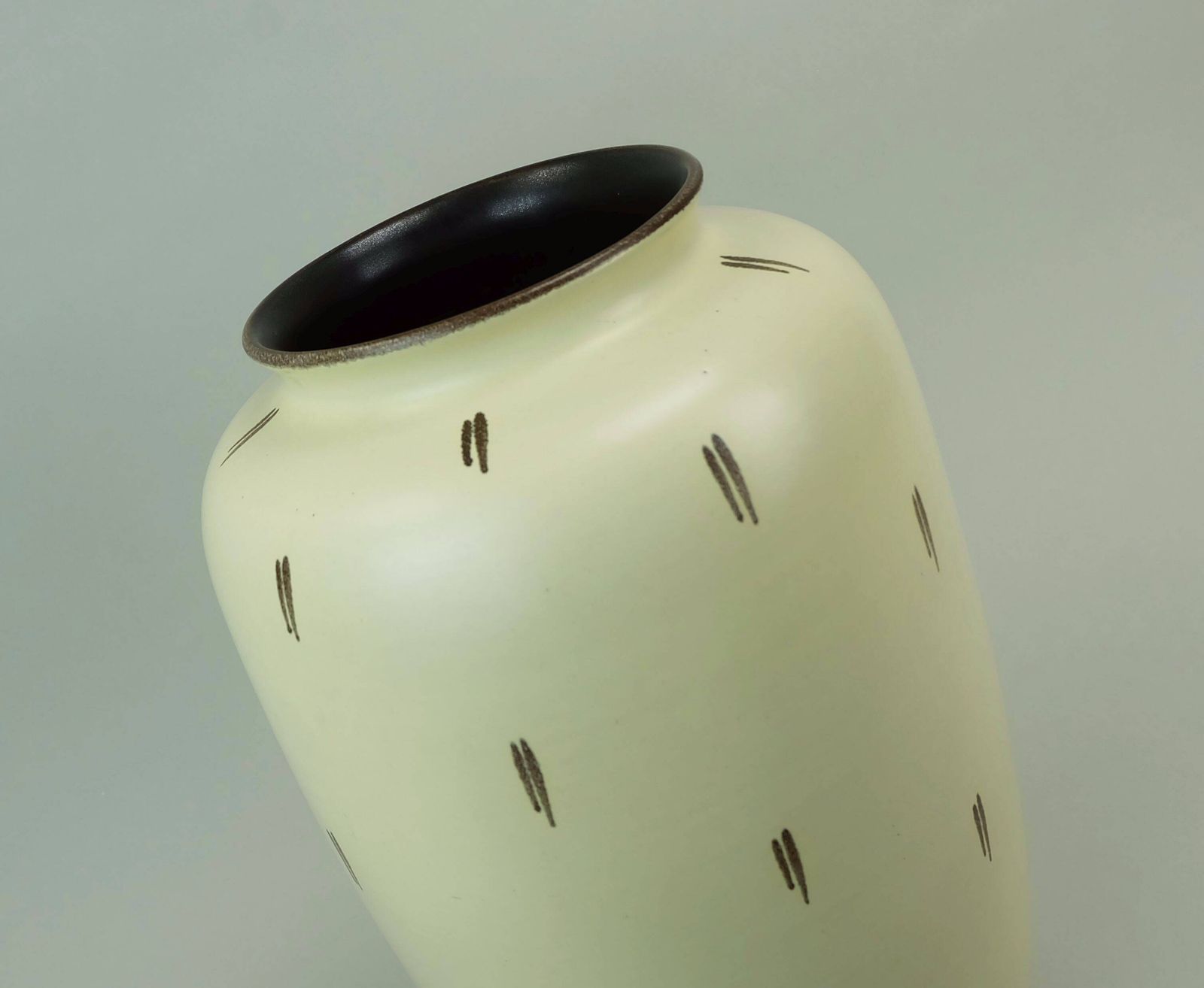 Large Mid Century Ceramic Floor Vase 1950s Fritz Van Daalen, Model 81/10a photo vinterior