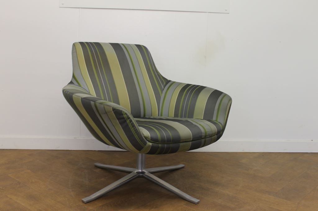 Used Walter Knoll Oscar Lounge Chair photo furniture