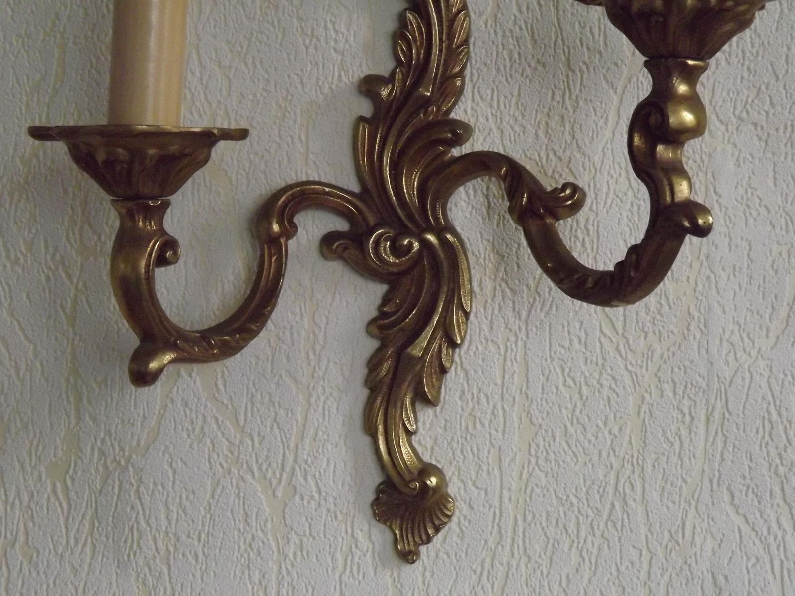 Large French Vintage Bronze Double Light Acanthus Leaf Wall Sconce With Off Set Arms. French Vintage Lighting. Bronze Double Wall Light. photo 78.0