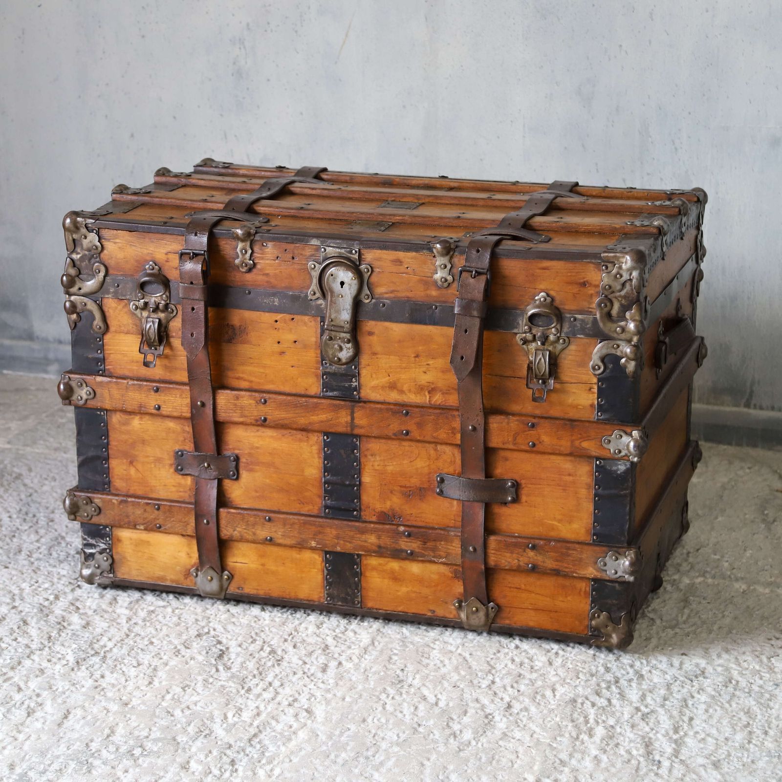 19th Century Victorian Period Pine Travelling Trunk Circa 1870 photo furniture