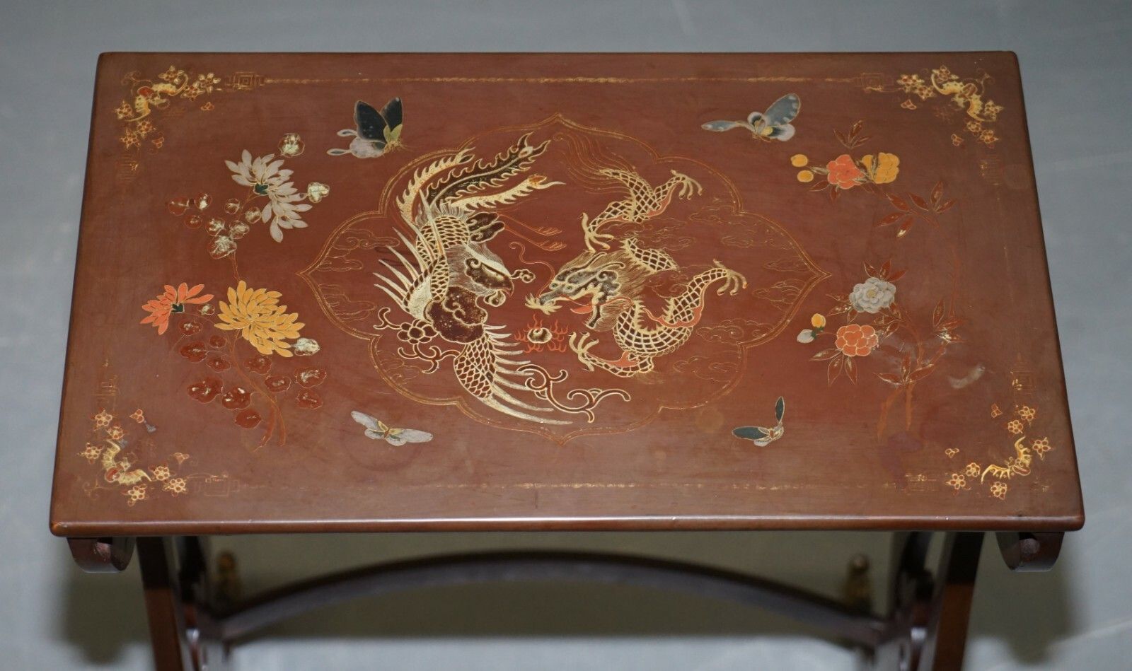 Sublim Nest Of 4 Circa 1880 Chinese Export Brown Lacqurered Tables Hand Painted photo Furniture