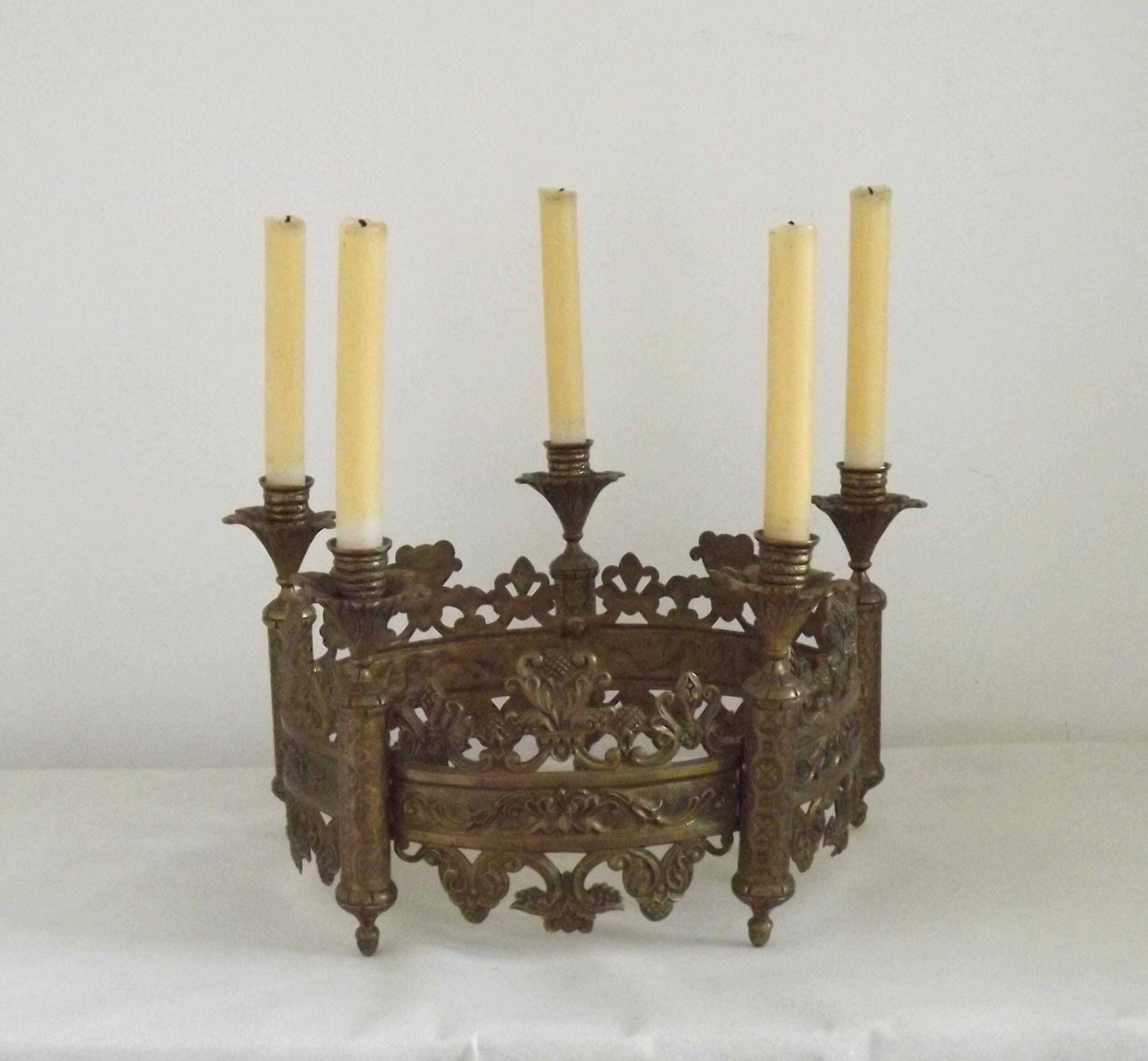 Lustre d'époque français en bronze, centre de table bougeoir - fin du XIXe siècle, décor victorien photo furniture
