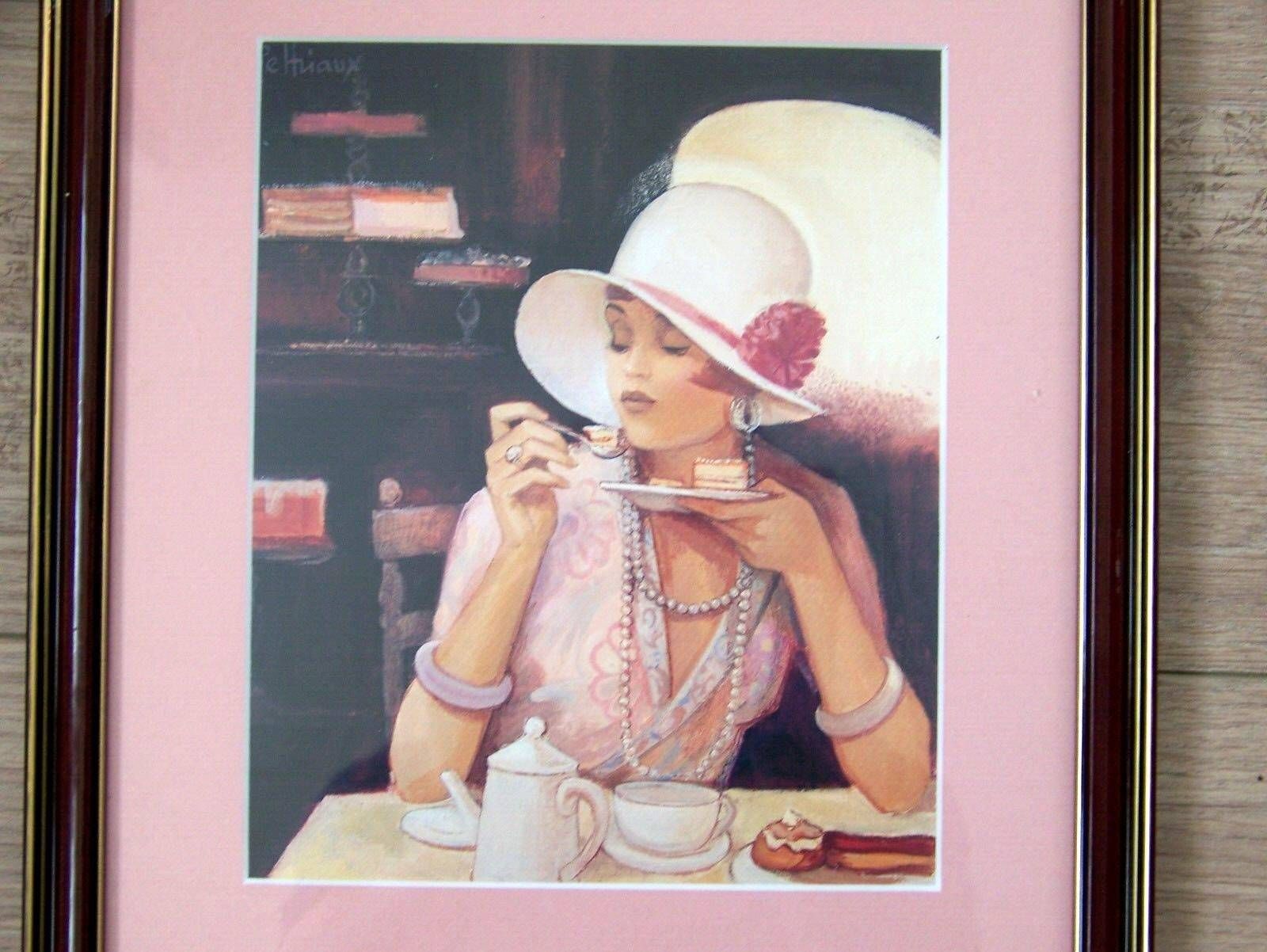 photo furniture Vintage Parijse Modeprent, Gesigneerd Peltriaux, In Houten Lijst — Frans Vintage Kunstwerk. Bernard Peltriaux, Dame In Café Terwijl Ze Taart Eet.