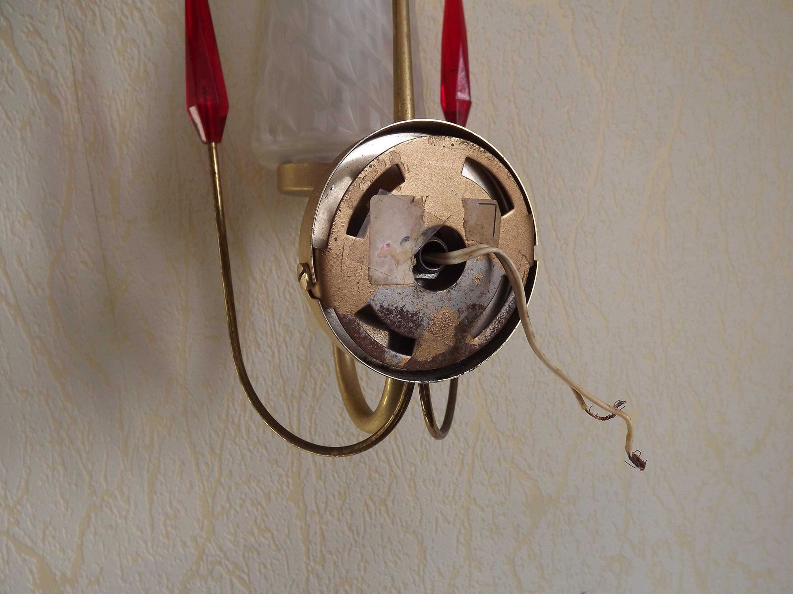 photo for sale French Vintage Retro 1960s Single Wall Light In Gold Metal With Opaque Patterned Glass Shade   French Vintage Lighting. Retro Wall Sconce.