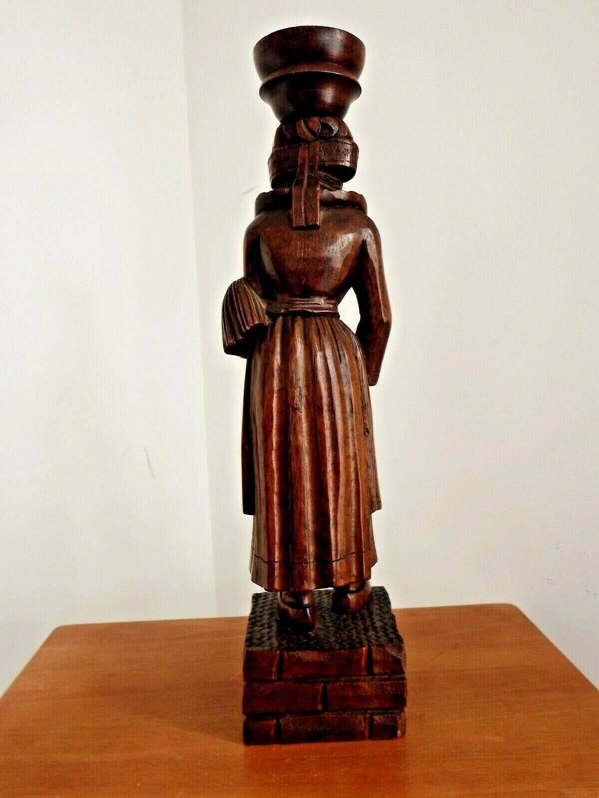 Paar Antieke Handgesneden Houten Franse Breton Bretagne Figuren, Dame En Heer | Franse Antieke Gesneden Figuren – Paar Breton Figuren photo vintage