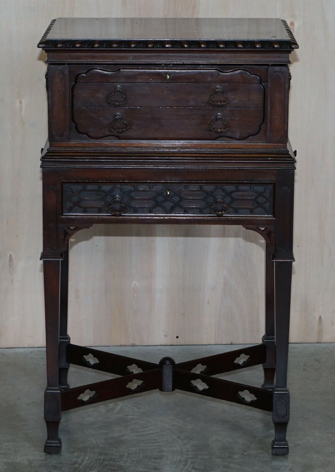 Maple & Co Thomas Chippendale Careved Victorian Mahogany Cutlery Side End Table photo for sale