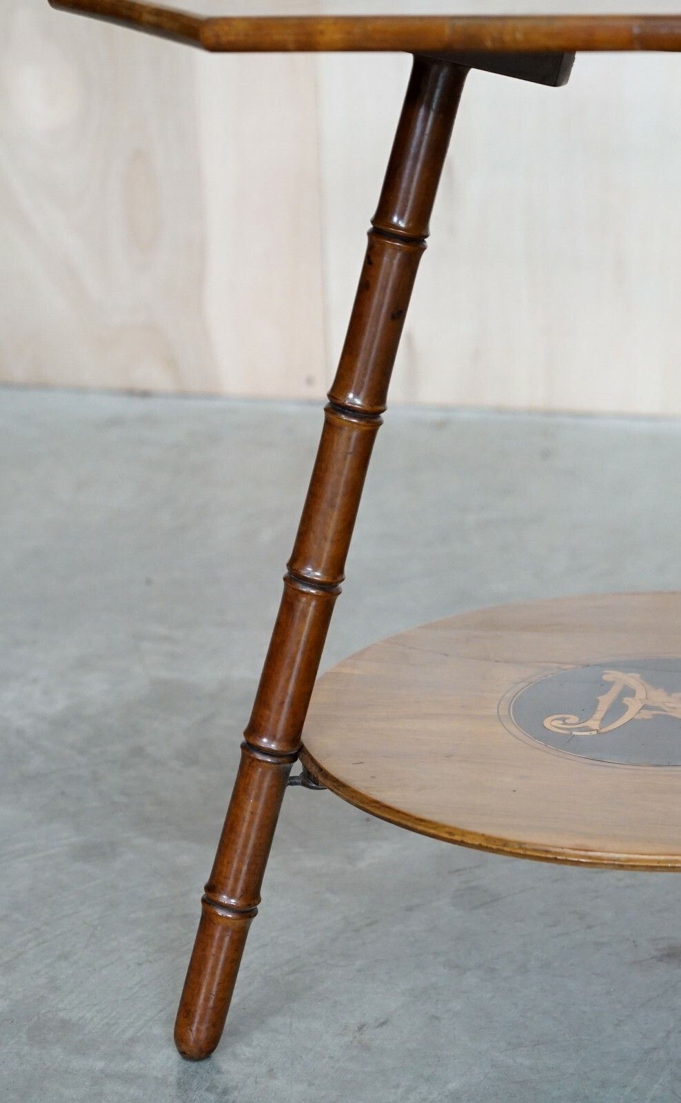 1850.0 Fully Restored Sublime Antique Marquetry Inlaid Bird Occasional Side Lamp Table photo