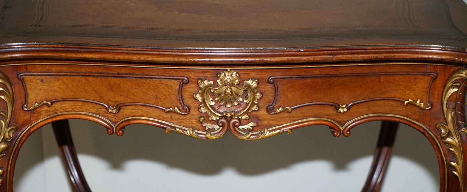 Lovely Circa 1900 Late Victorian French Pine Brown Leather Gold Gilt Desk Table photo 1750.0