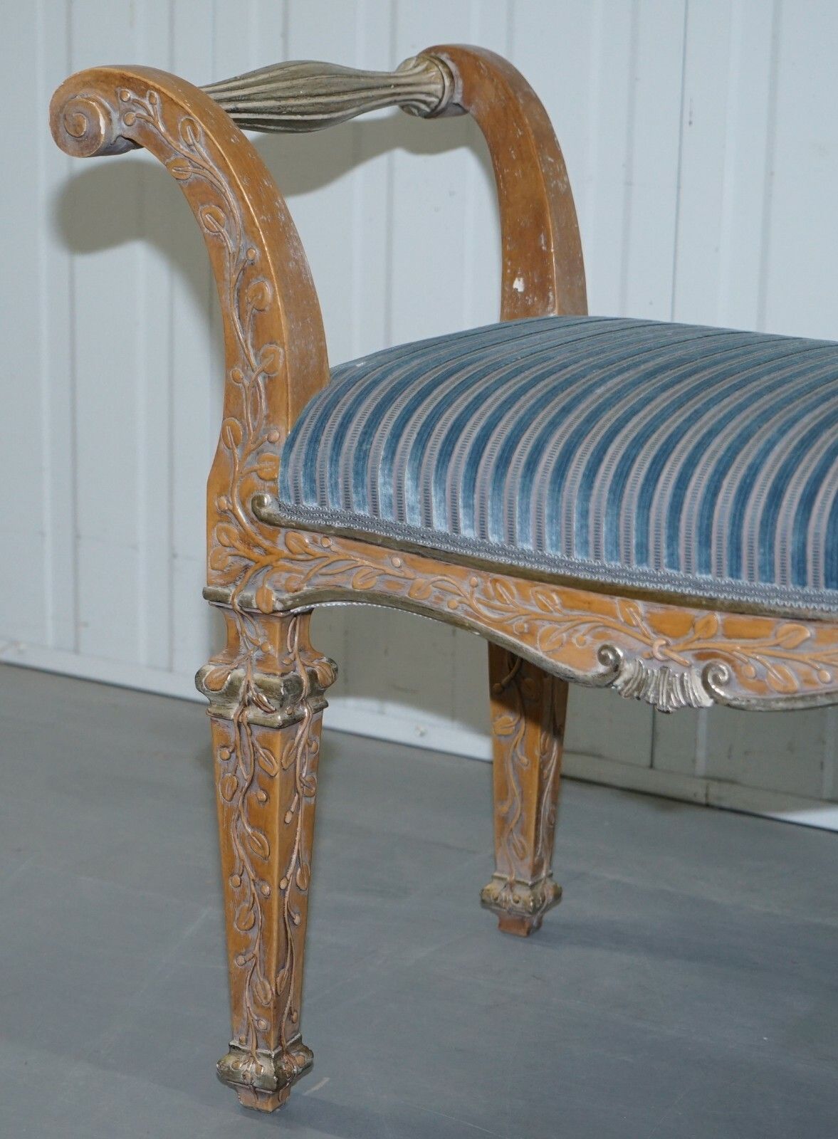 photo furniture Lovely 18th Century Style Polychrome Painted Window Seat Ornate Floral Carvings