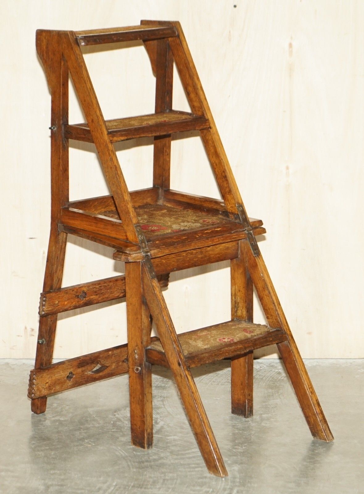 photo vintage Antique 1880 Arts & Crafts Metamorphic Library Steps Original Carpet Upholstery