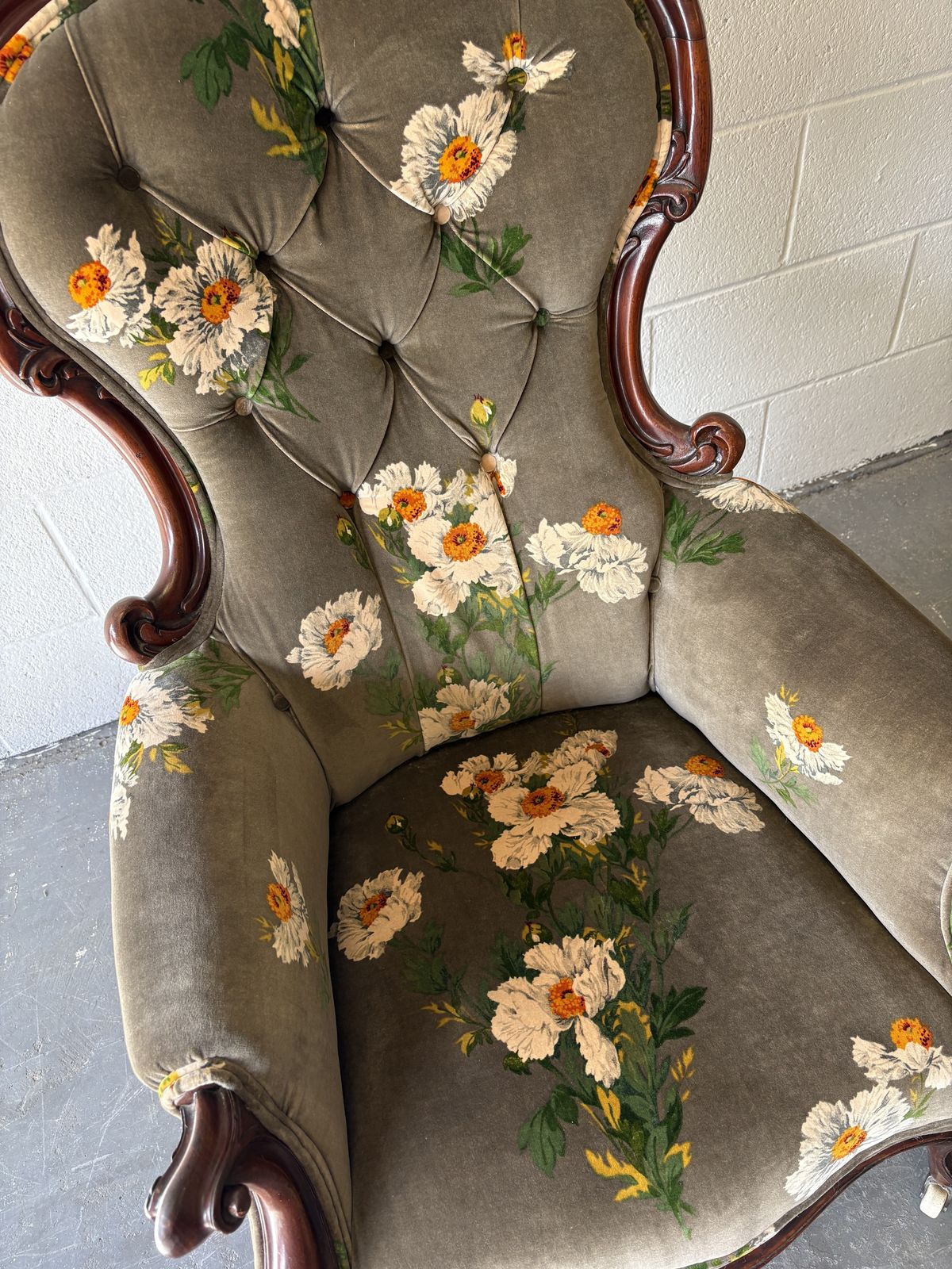 Victorian Mahogany Framed Armchair In Gp & J Baker Icelandic Poppies Velvet photo furniture