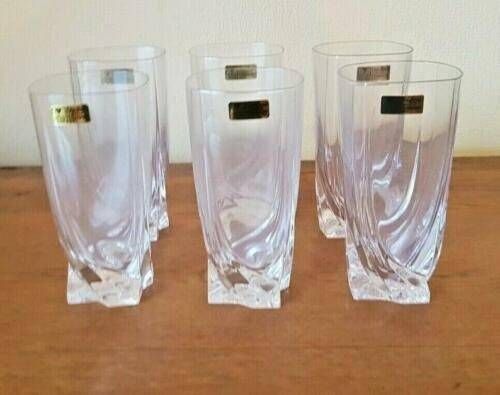 Doos met 6 Franse Cristalleries Royales de Champagne tumblerglazen. Set van 6 tumblers. 6 hoge glazen. 6 highballglazen. Verpakt in doos. photo for sale