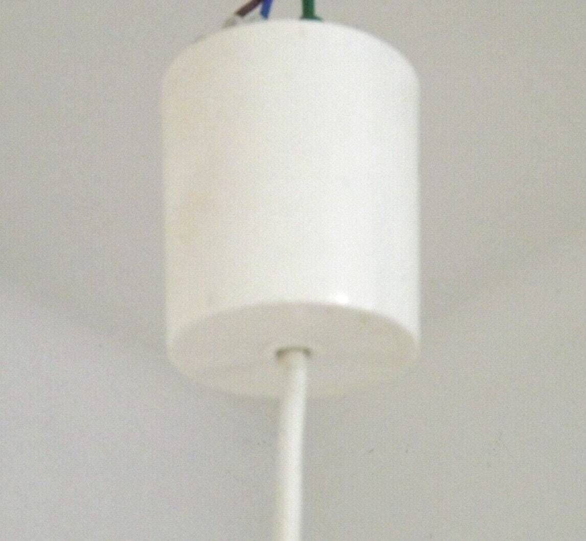 Plafonnier vintage français en verre ambré signé Vianne, élégance florale à bord festonné - Luminaires vintage français. Plafonnier signé. photo Luminaires
