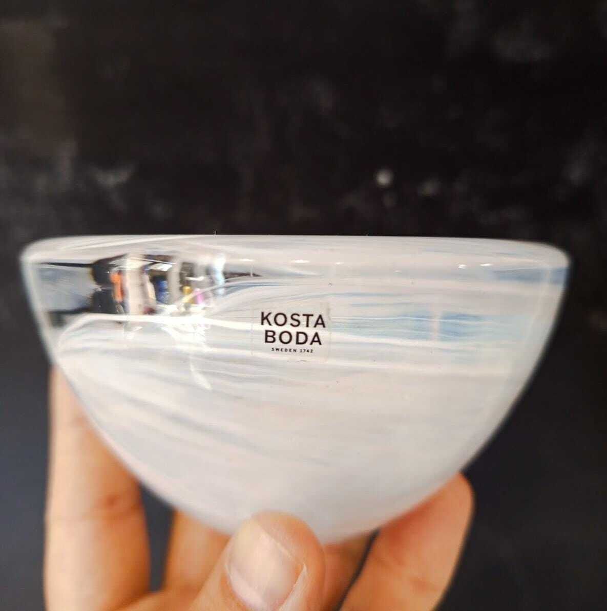 Kosta Boda Sweden Pair Of Glass Bowl Ashtray + Vase White Swirl Vintage photo vinterior