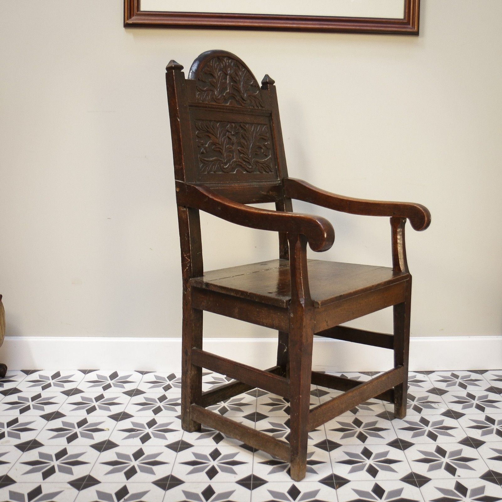 495.0 Wainscot Chair Oak 18th Century Hand Carved Back photo