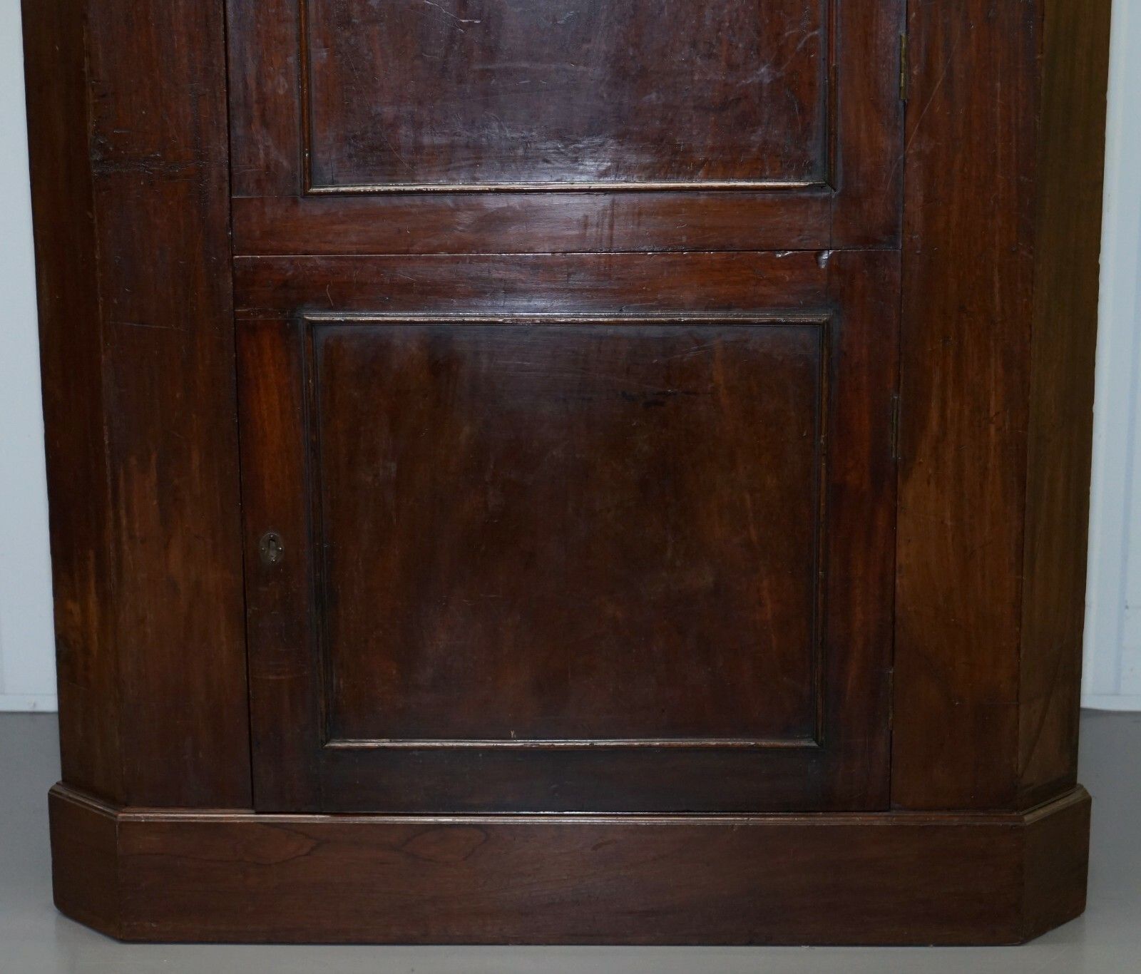 Original George III Circa 1760 Solid Mahogany Corner Cupboard Large Bookcase photo 1500.0