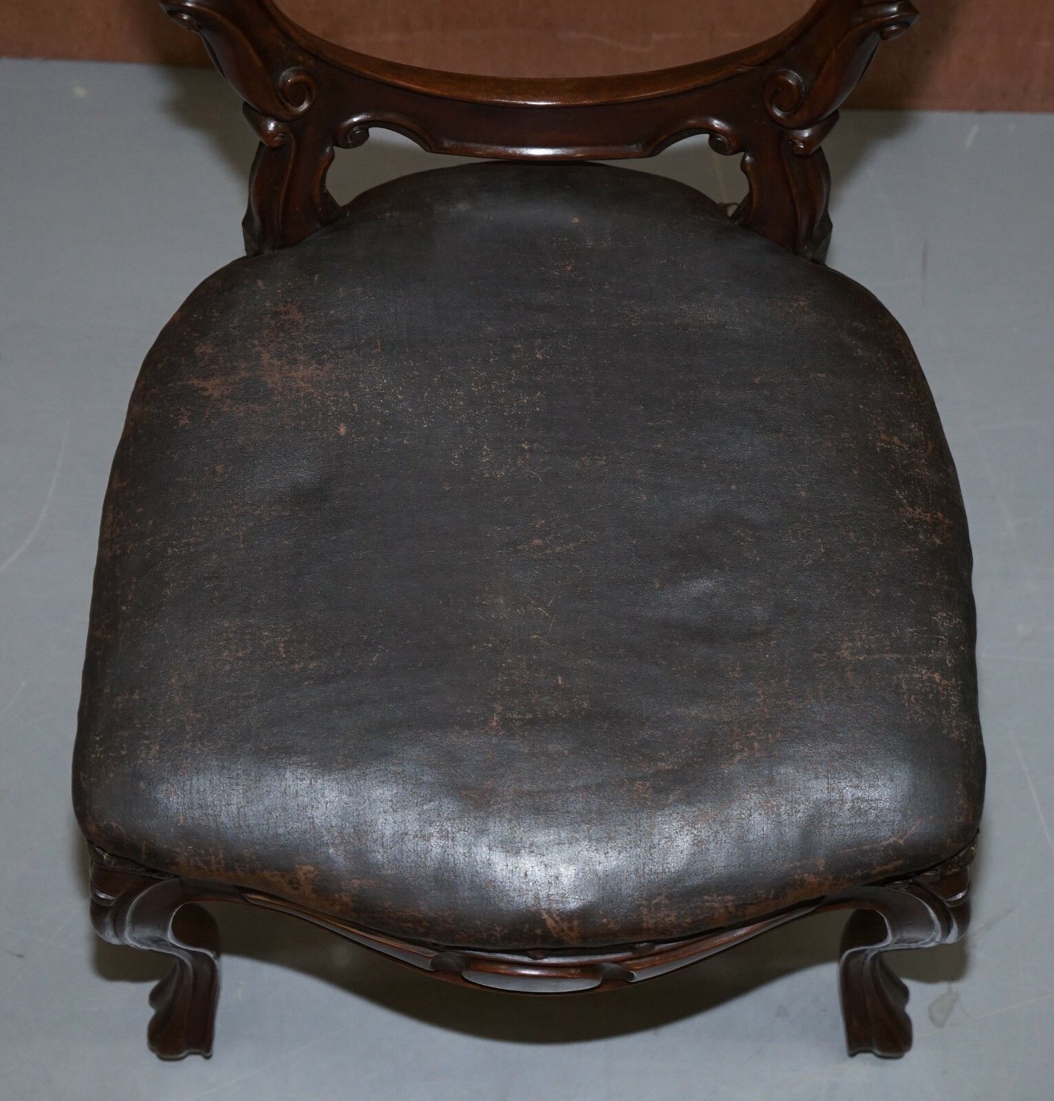 Suite Of Six Victorian Hand Carved Mahogany Spoon Medallion Back Dining Chairs 6 photo buy