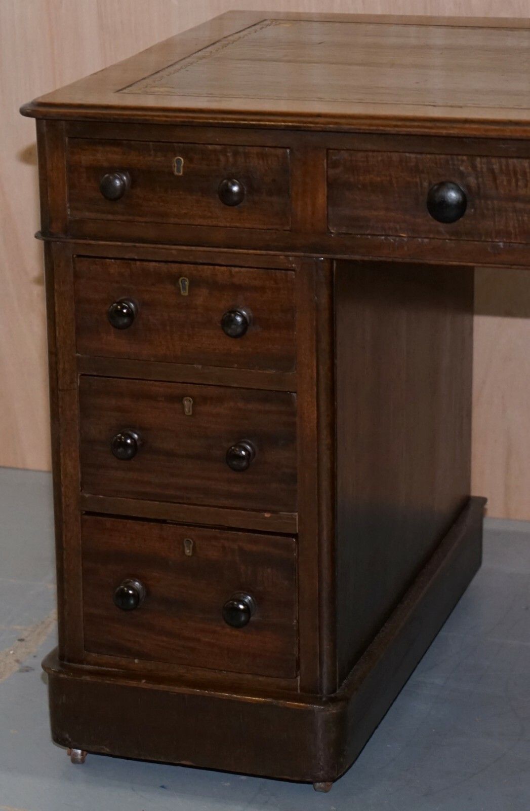 Vr Stamped Victoria Regina Mahogany Twin Pedestal Partner Desk Victorian 1860 photo vinterior