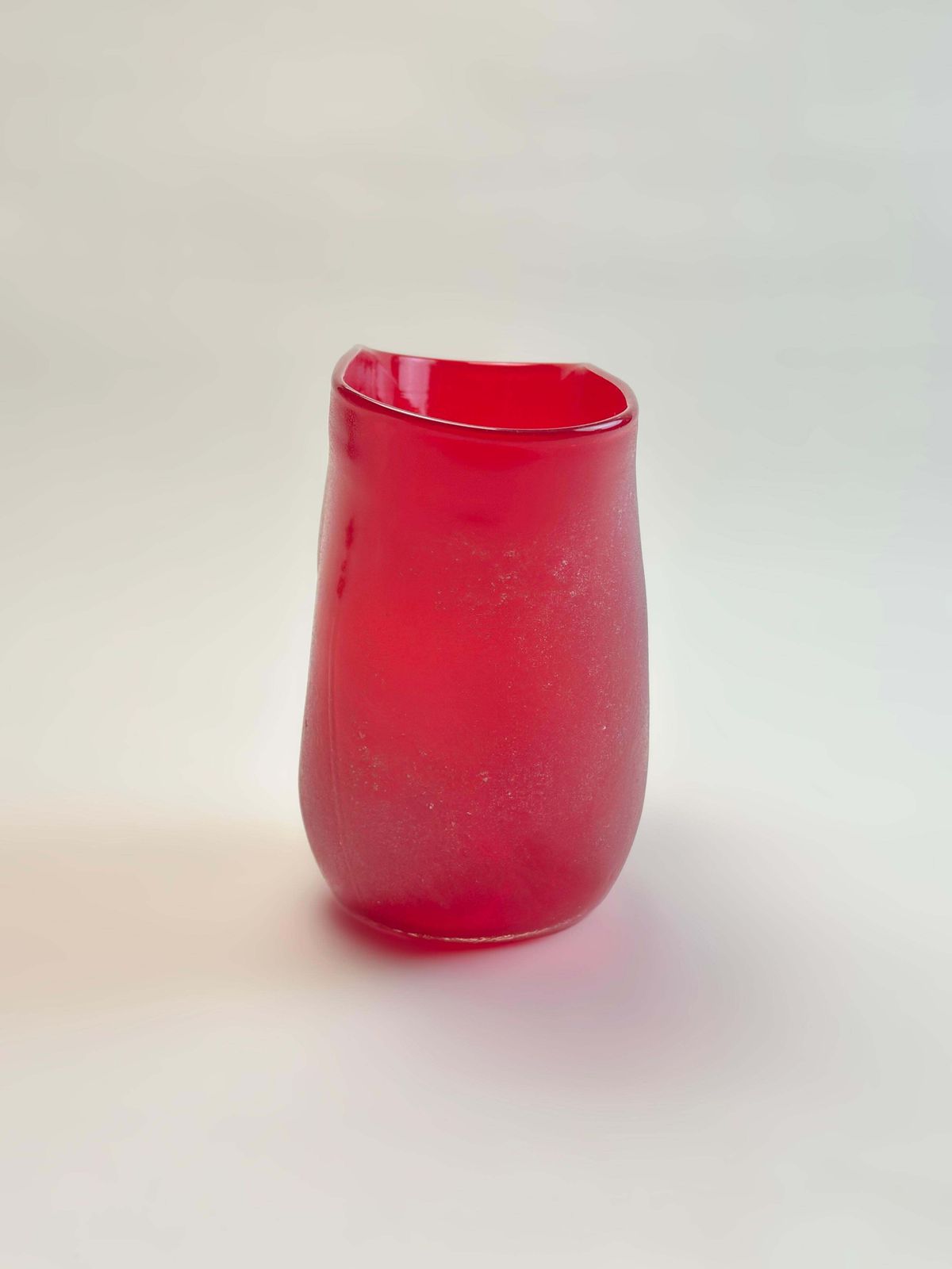 Postmodern Italian Scavo Vase, Red Studio Glass, 1990s photo 160.0