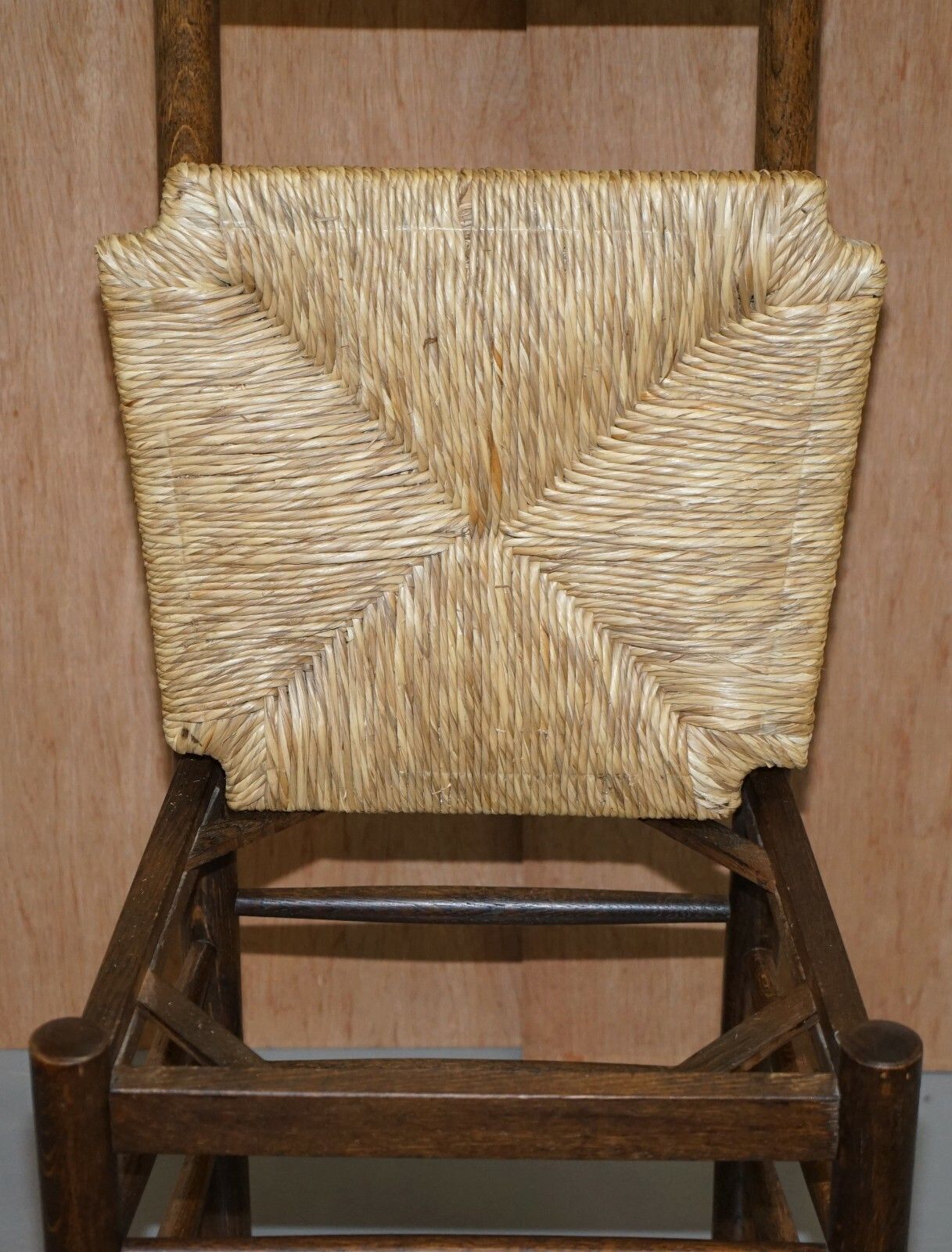 photo furniture Lovely Suite Of Six Circa 1940 Dutch Ladder Back Oak Rush Seat Dining Chairs 6