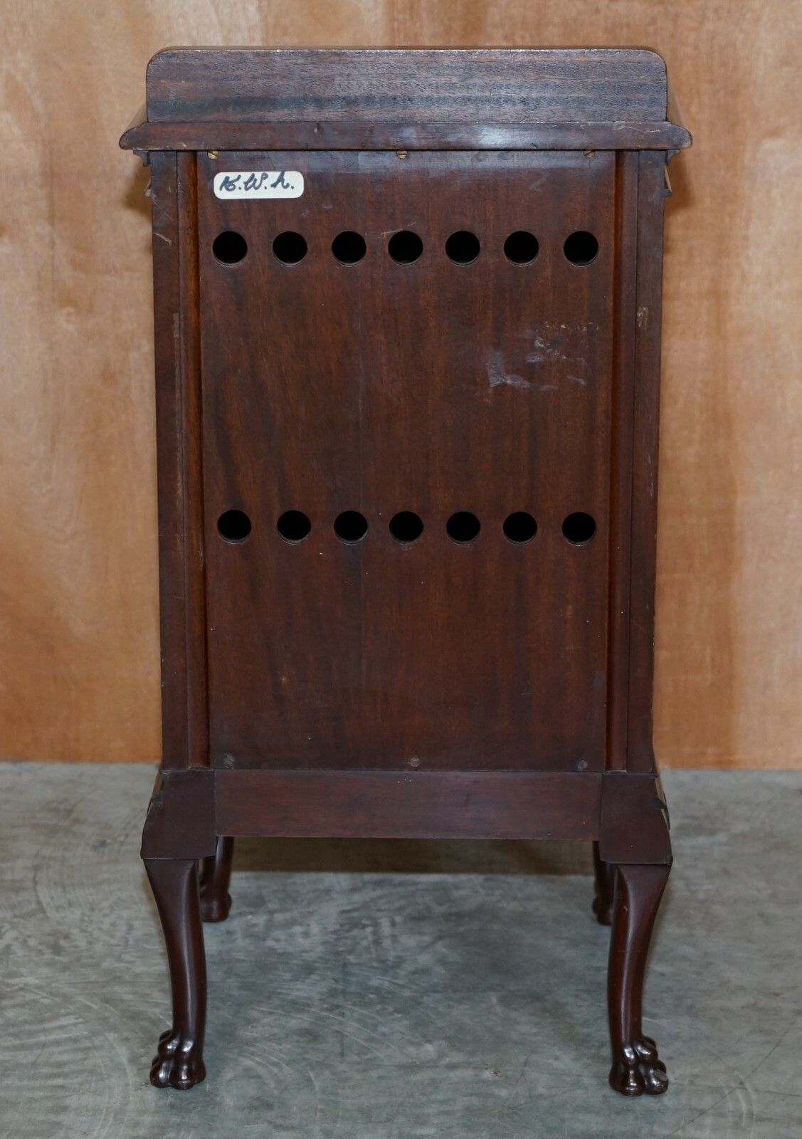 1450.0 Antique Honduras Mahogany Side End Table Lion Hair Paw Carved Feet Part Of Suite photo