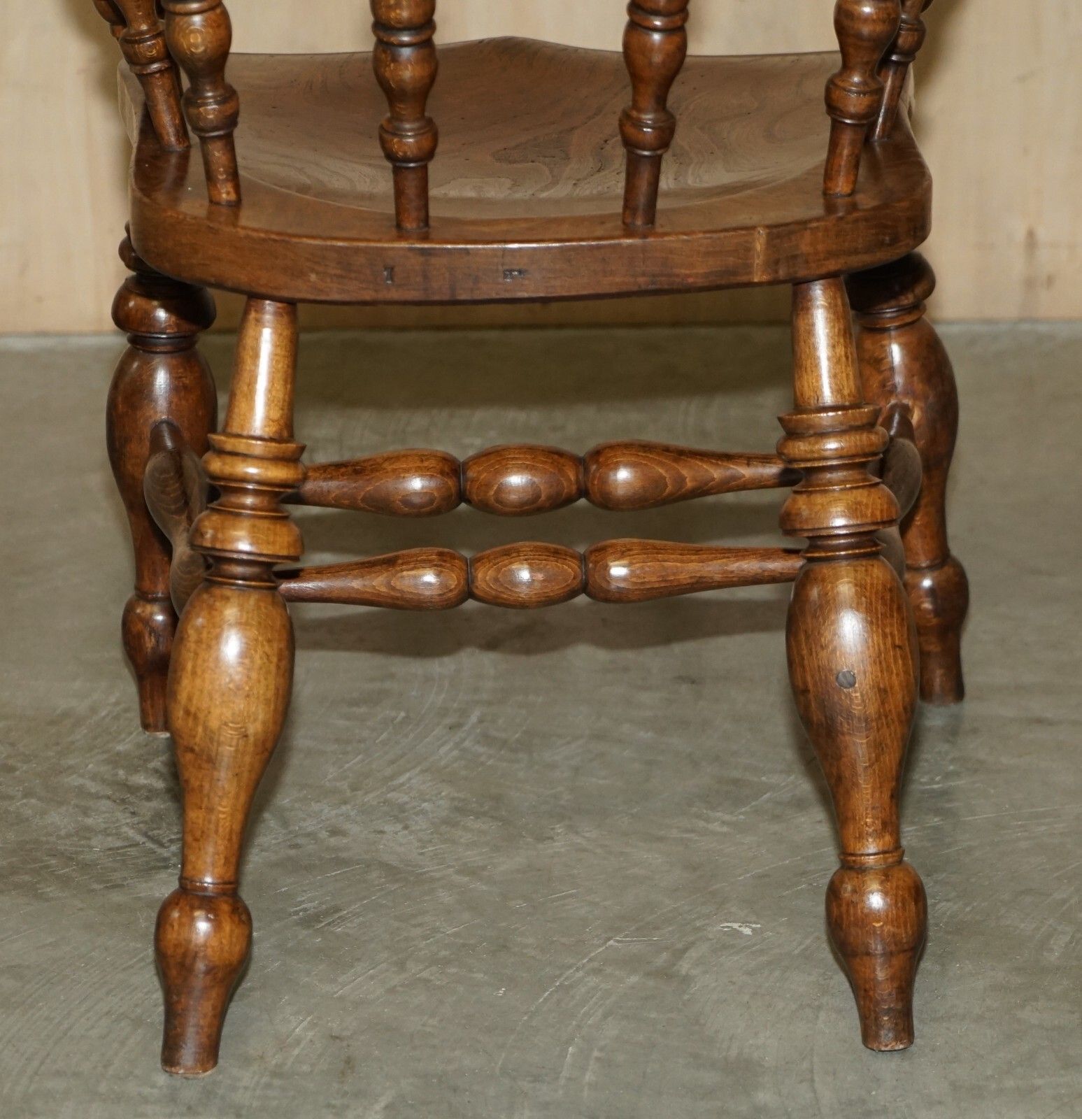 photo vintage Decorative Patina Antique Edwardian Sold Elm Bow Back Smokers Captains Armchair