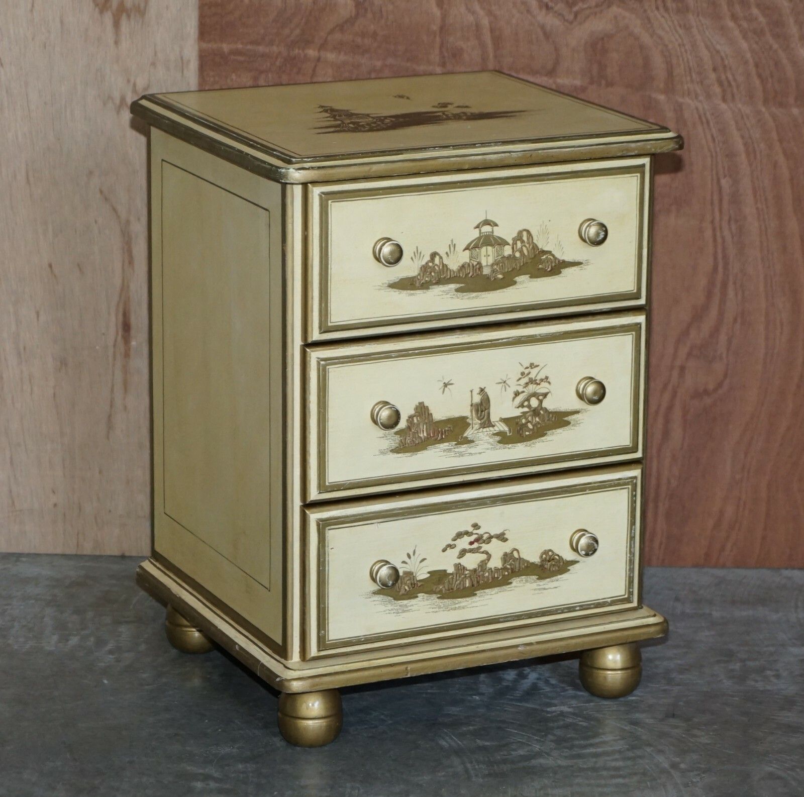 Pair Of Vintage Oriental Chinese Cream & Gold Leaf Painted Bedside Table Drawers photo furniture