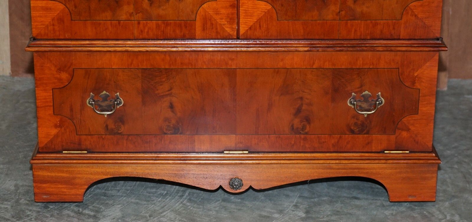 Stunning Burr Yew Wood Tv Media Cupboard Designed To House Television & Boxes photo Furniture